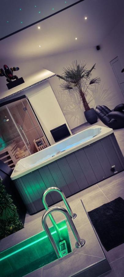 Mezza 47 Spa Precy-sur-Oise Екстериор снимка