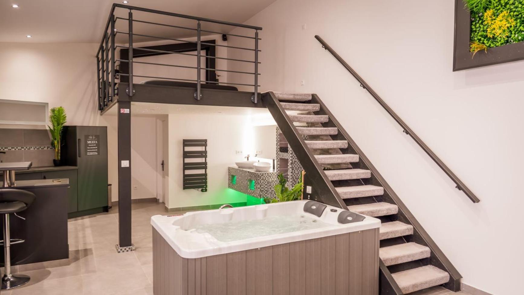Mezza 47 Spa Precy-sur-Oise Екстериор снимка